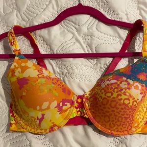 Olga 34C Caribbean Color Bra.